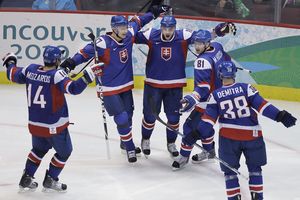 zoh2010vancouver-hokej-slovensko-cesko_SITA.jpg